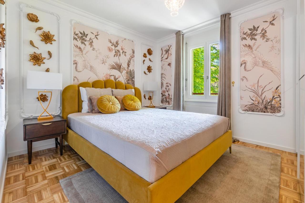 Soft Glam 1-Bedroom Appt - Lake & Mountain View Монтрьо Екстериор снимка